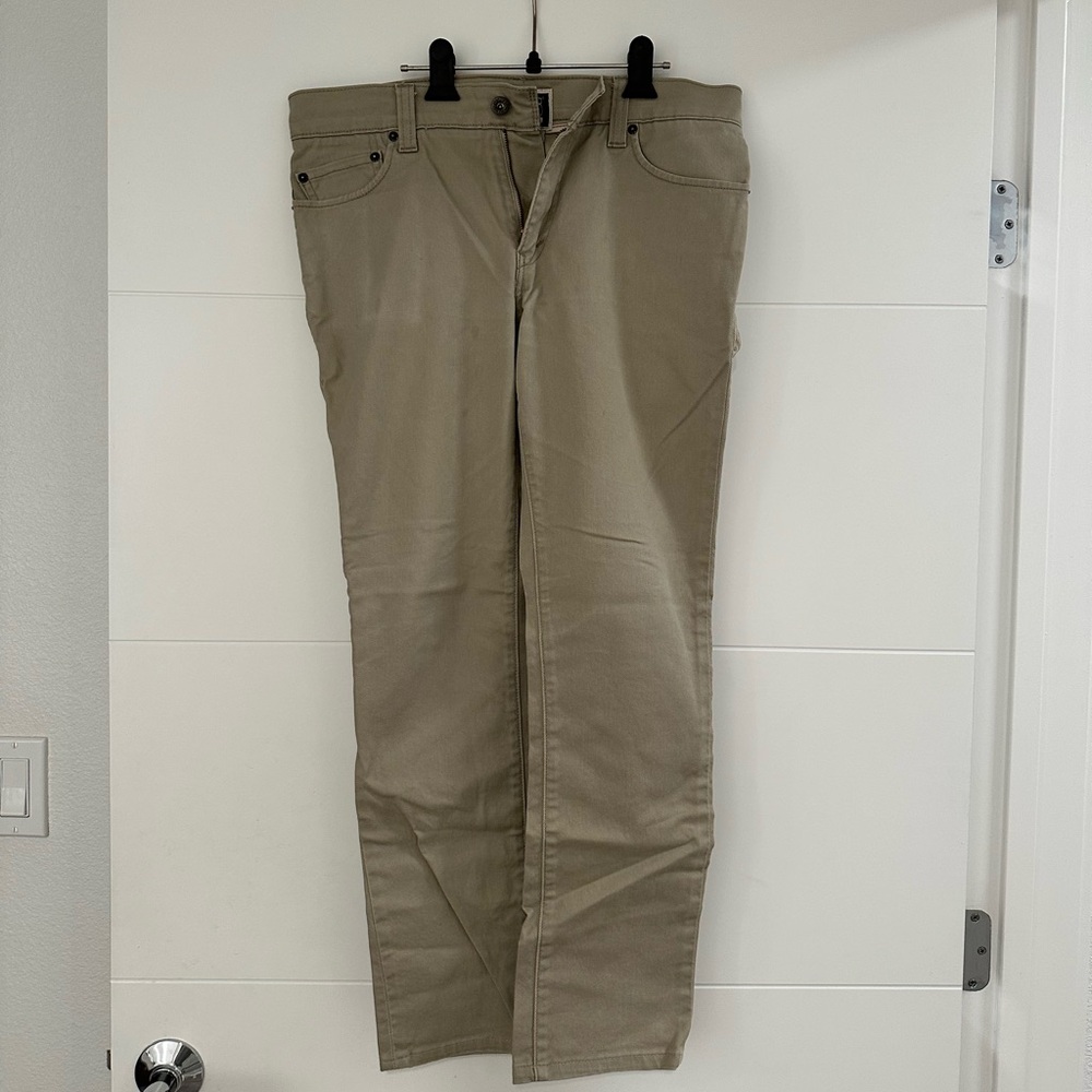 Levi’s khaki jeans
